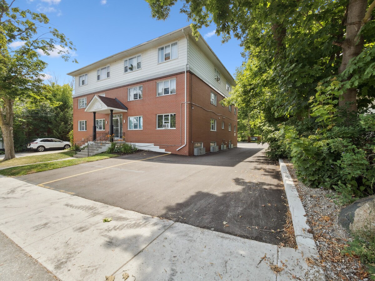 51 Albert Street - 51 Albert Street