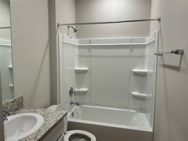 Photo - Lakeshores Villages Beauty