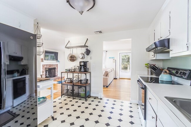 Photo - 67 Old Post Rd