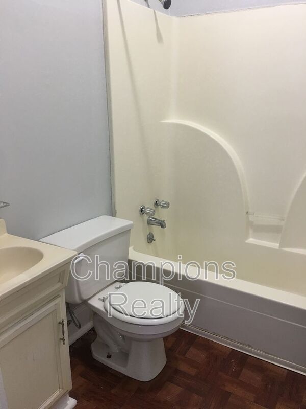 Photo - 1540 14th Ave Unit Apt A