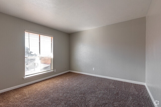 3BR, 3BA - Bedroom