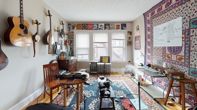 Photo - 48 S Crescent Circuit Unit 2