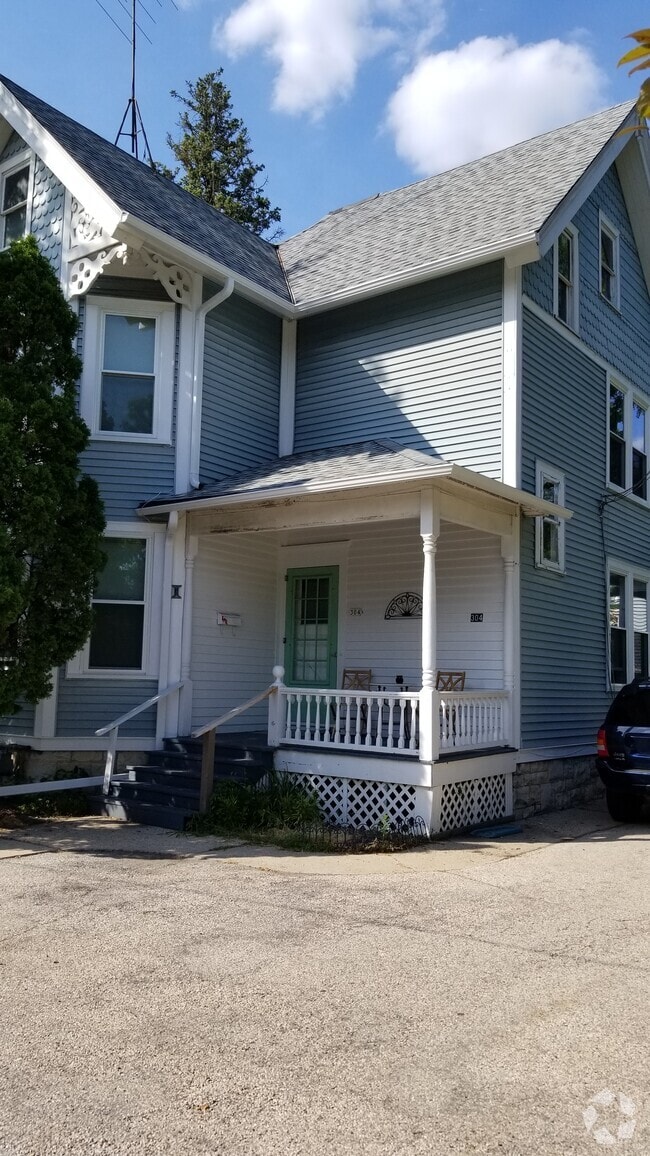 Building Photo - 304 Summit Ave Unit 304B Rental