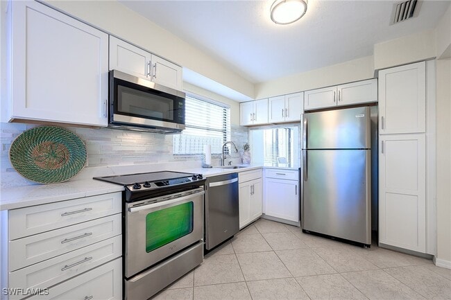 Photo - 833 Reef Point Cir