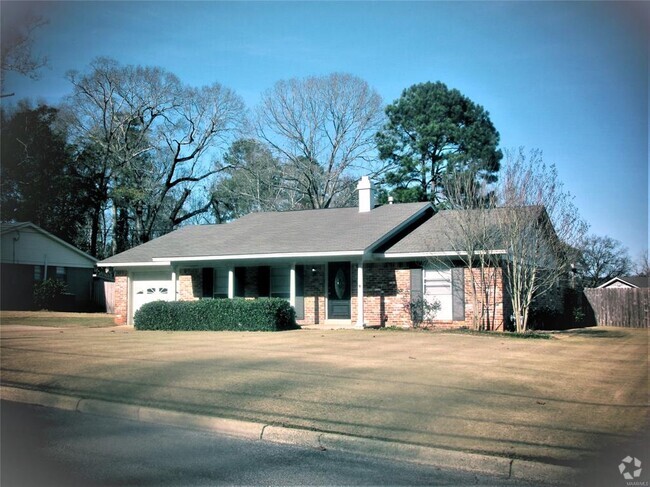 Building Photo - 108 Deer Trace Rental