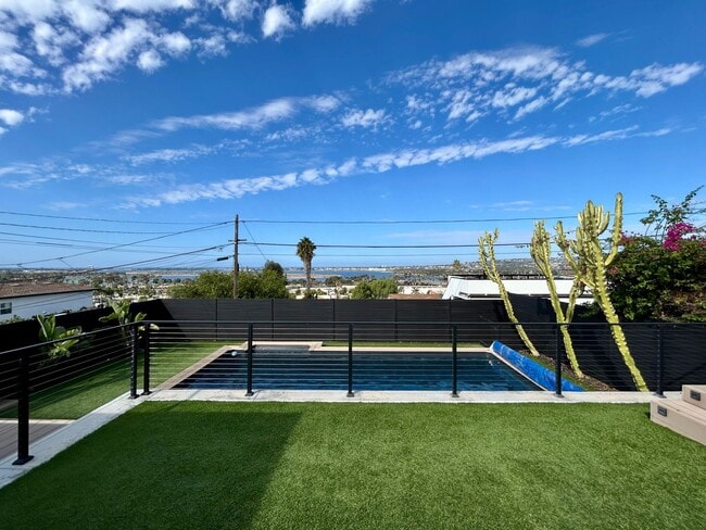 Stunning 3 Bedroom with Pool and Views in ... - Stunning 3 Bedroom with Pool and Views in ...