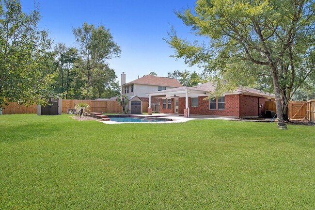 135 Fairwind Trail Dr