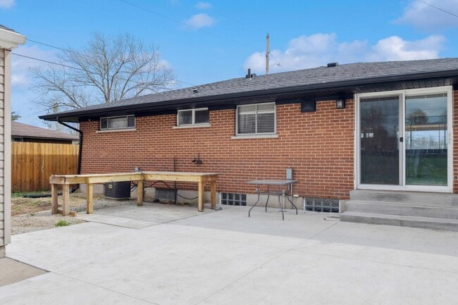 Photo - 3 Bedroom Ranch Home