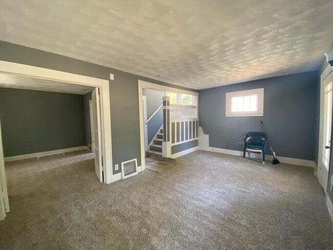 Photo - 937 Lawton St