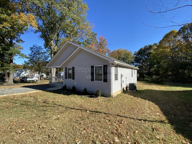 Photo - 77 Lakeview Dr