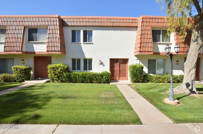 Building Photo - 4028 N Granite Reef Rd Rental
