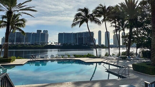 Photo - 3255 NE 184th St Unit 12105