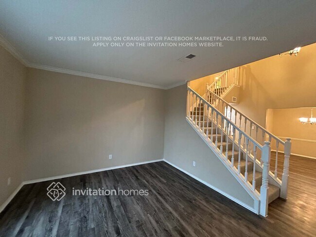 Photo - 825 Claire View Dr