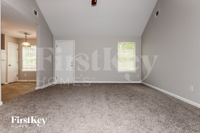 Photo - 208 Cane Ave