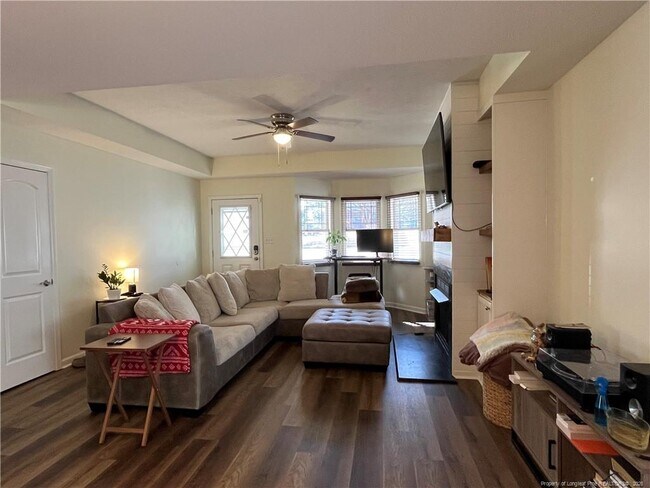 Photo - 323 Tokay Dr