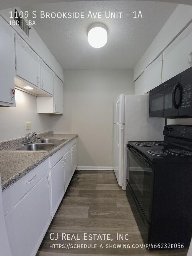 Photo - 1109 S Brookside Ave