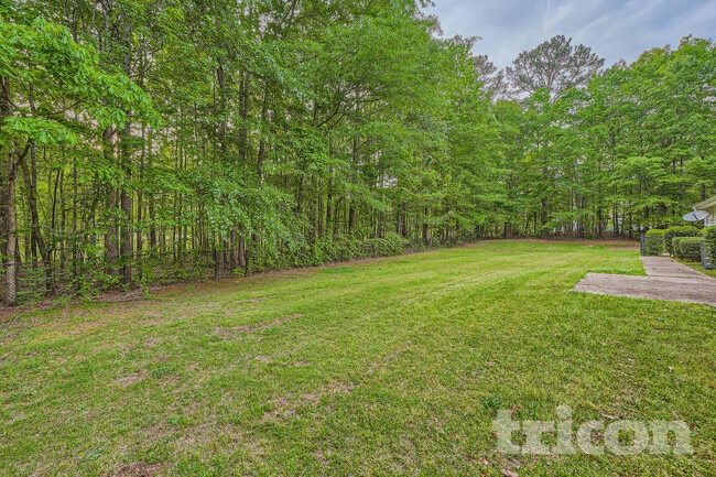 Photo - 1374 Lake Dow Rd