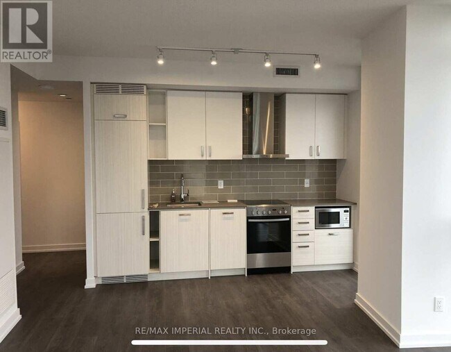 Photo - 125 Redpath Ave Unité 914