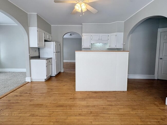 Photo - 49 Central Ave