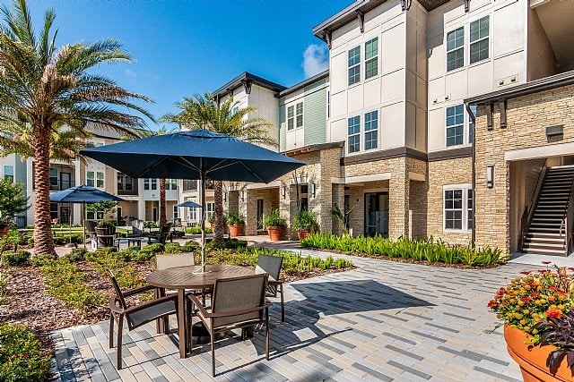 The Alexander at Sabal Point Apartments For Rent in