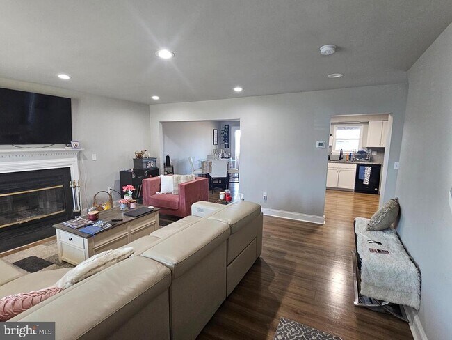 Photo - 3108 Sounding Dr