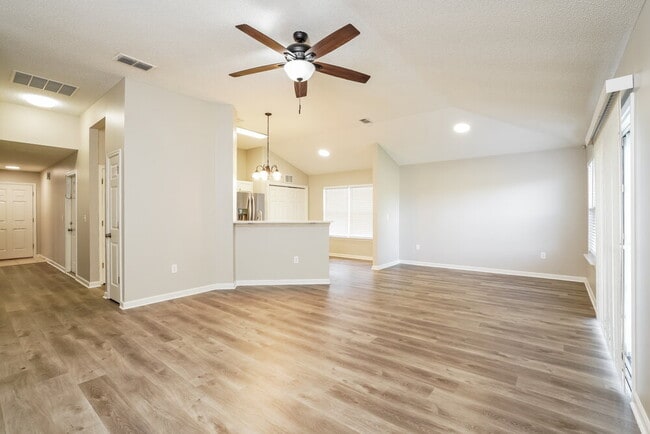 Photo - 2638 Fernleaf Dr