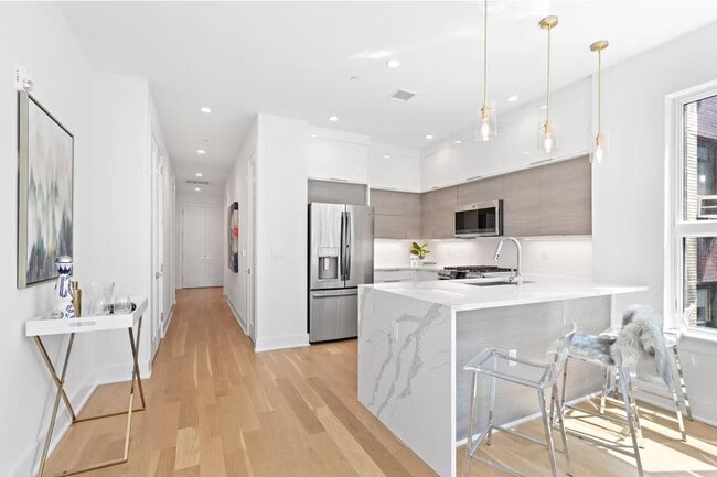 Building Photo - 6025 JFK Blvd E Unit 407