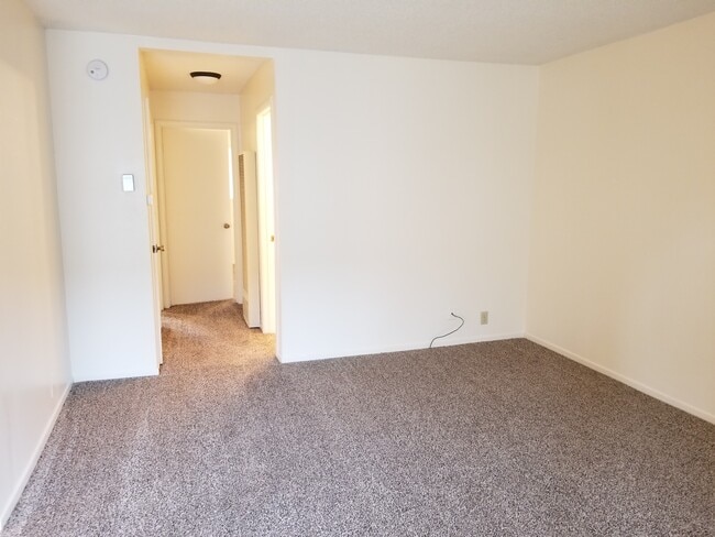 Orange Grove Apartments