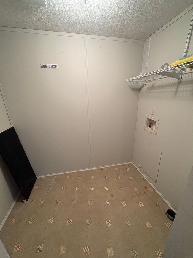 Photo - 2-Bedroom, 2-Bath Mobile Home