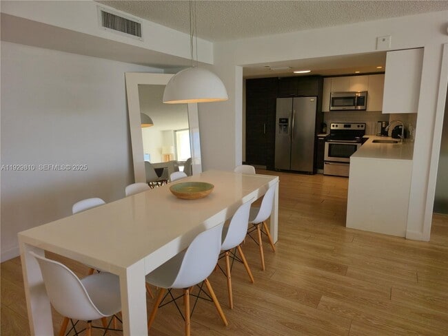 Photo - 9250 W Bay Harbor Dr Unit 5B