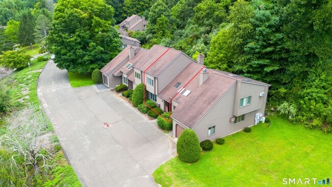 19 Twin Oaks Unit 19