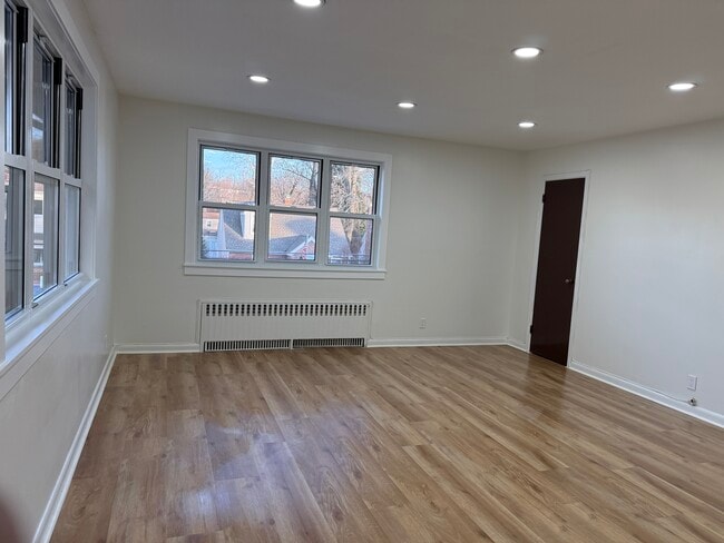 Photo - 93 Clunie Ave Unidad 2