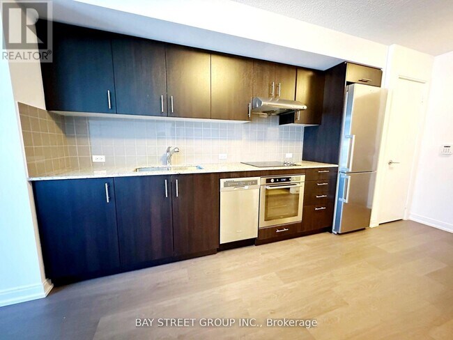 Photo - 255 Village Green Square Unit 401