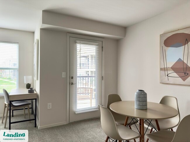 Photo - 301 Towne Center Dr Unit 827.1407166