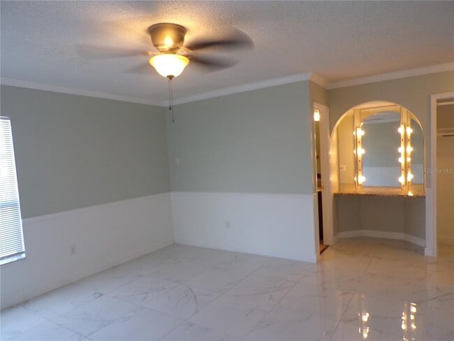 Photo - 132 Leland St SW