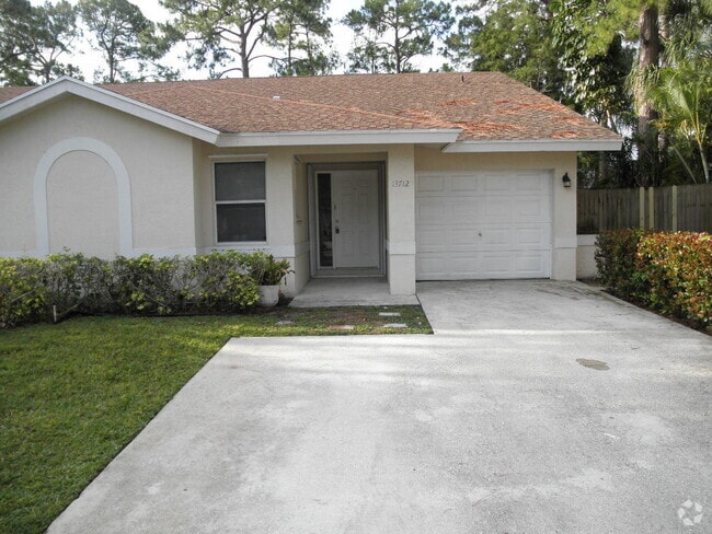 Building Photo - 13708 Lavender Ln Rental