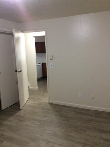 Photo - Peyton Plaza