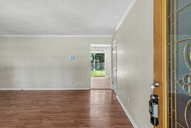 124 Carolina Cir