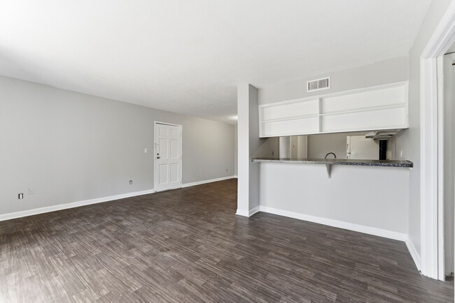 The Reserve at Brookhaven