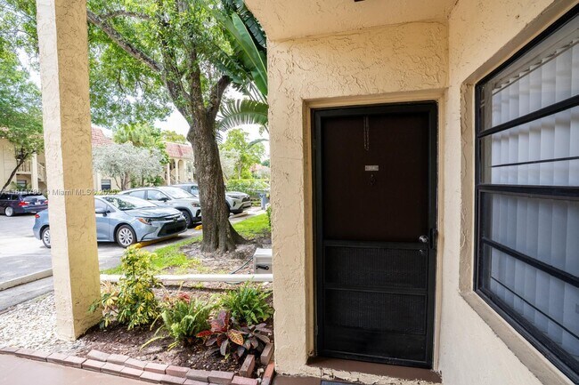 Photo - 136 S Cypress Rd Condo Unit 314