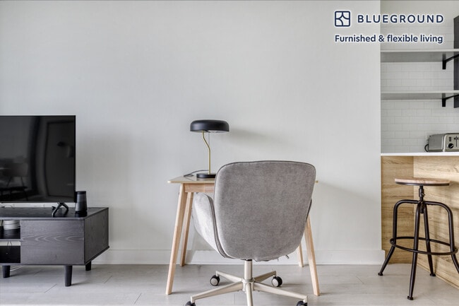 Photo - 1035 W Van Buren St Unidad FL10-ID522