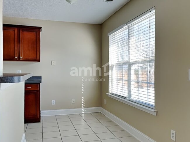 Photo - 738 Laurel Hill Cir