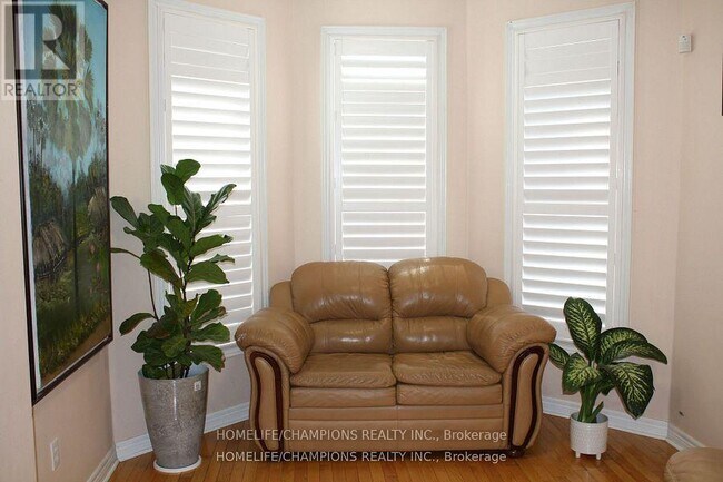 Photo - 76 Pogonia St