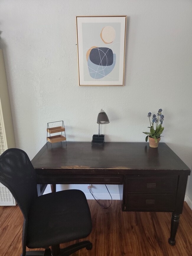 Photo - 1047 Coldwell Ave Unidad 3