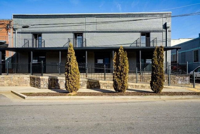 Building Photo - 34 Depot St Unit 11