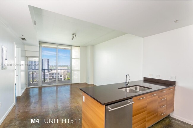 Photo - 3301 NE 1st Ave Unidad # H1511 Rental