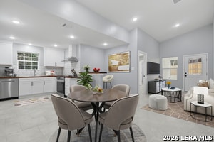 Building Photo - 1197 Chisolm Trail