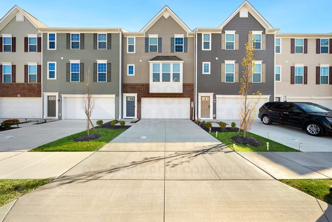 Photo - Stunning 3 Bed 2.5 Bath Townhome COMING SOON