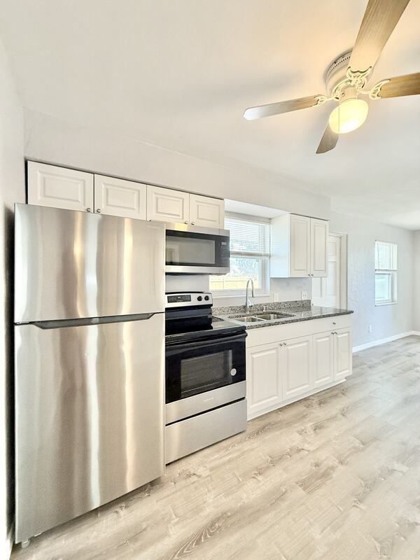 Photo - 4091 58th Ave N