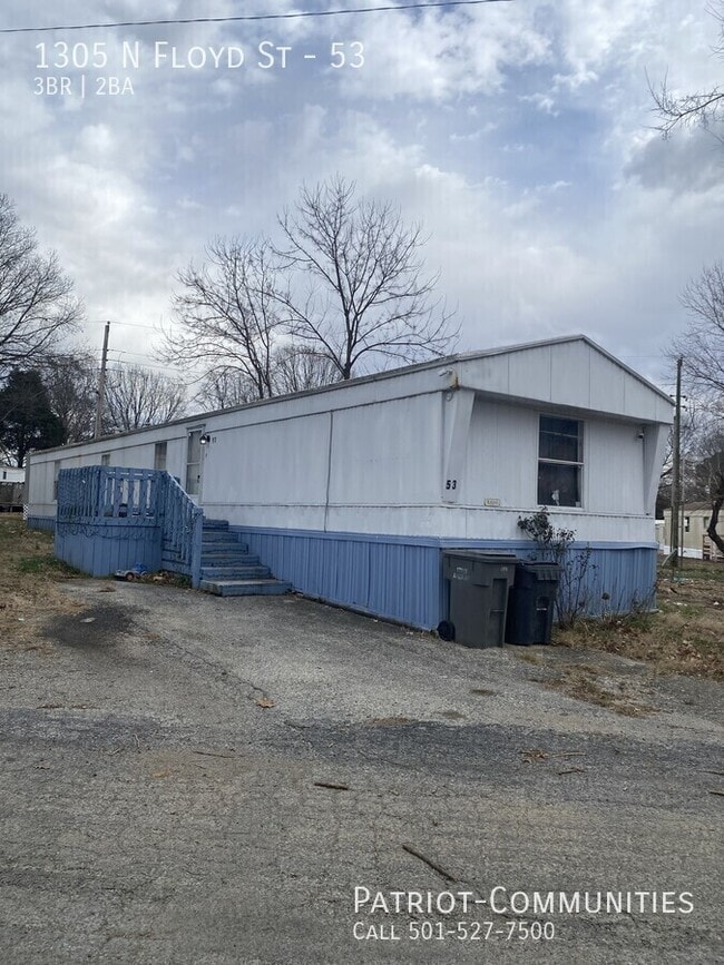 Building Photo - 1305 N Floyd St